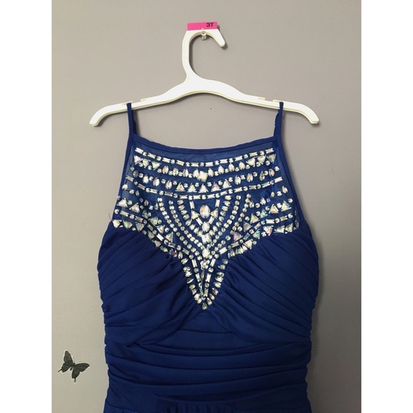 B. Darling prom dress, size 1/2, color royal blue - Picture 4 of 8